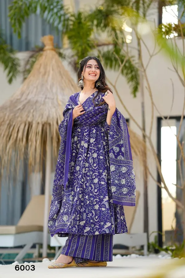 Indigo_Navy_Blue_Floral_Print_Anarkali_Suit_Set_For_Women