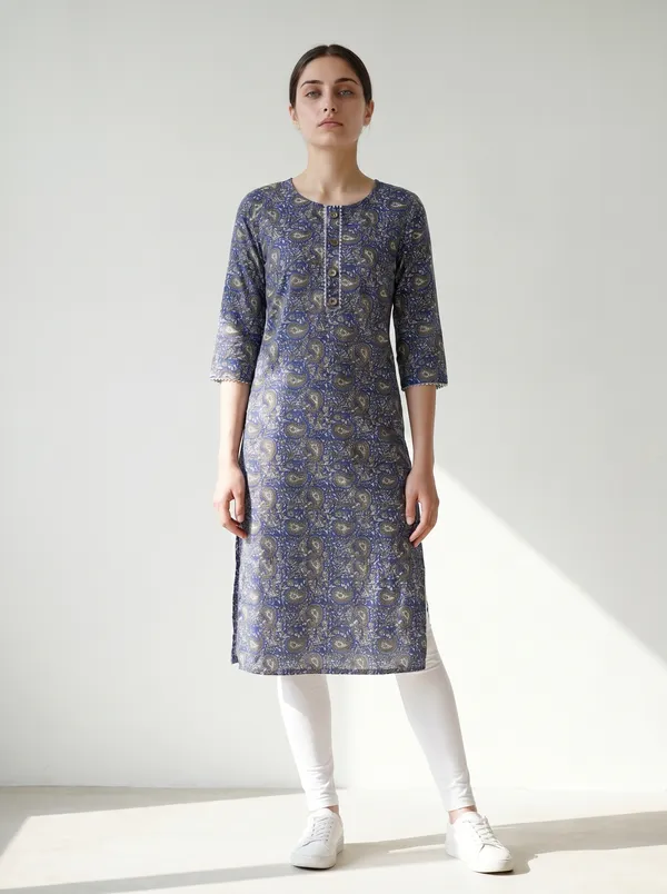 Blue_Floral_Cotton_Printed_Straight_Cut_Kurti