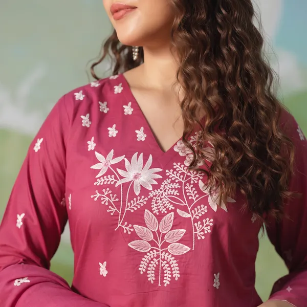 Magenta_Pure_Cotton_Embroidery_Kurti_Pant_Dupatta_Set