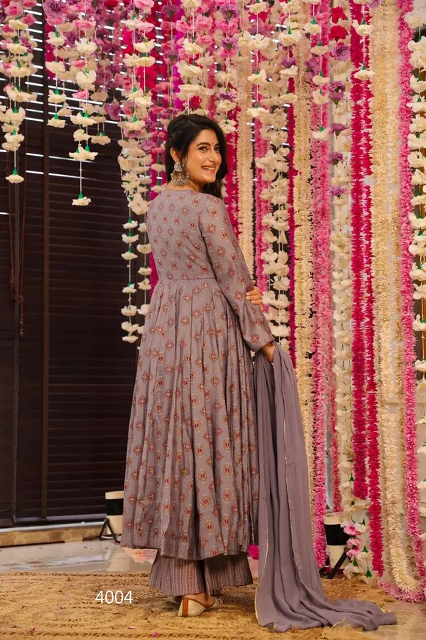 Grey_Printed_Anarkali_Kurta_Set_With_Dupatta_For_Women