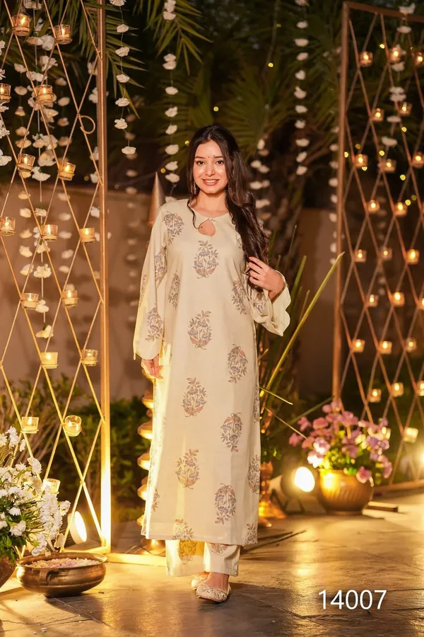 Light_Cream_Printed_Kurta_Set_For_Women