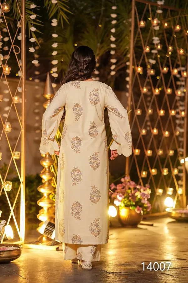 Light_Cream_Printed_Kurta_Set_For_Women