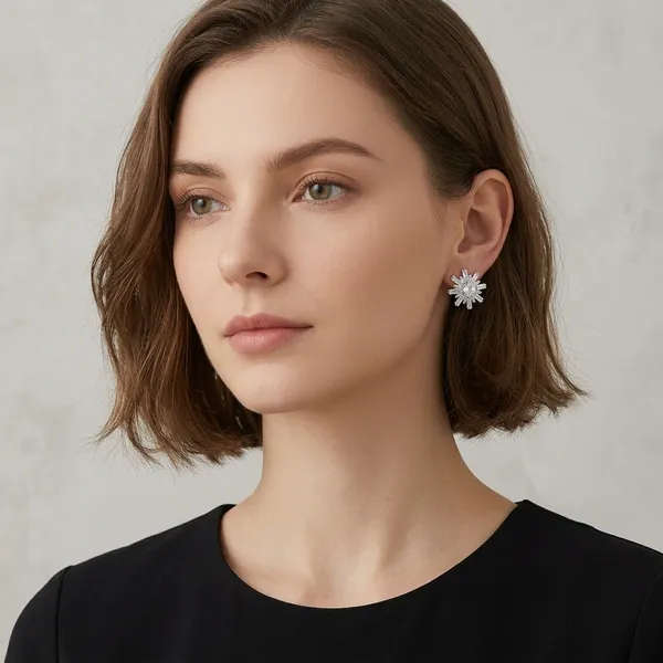 Silver_Cubic_Zirconia_Star_Stud_Earrings_For_Women