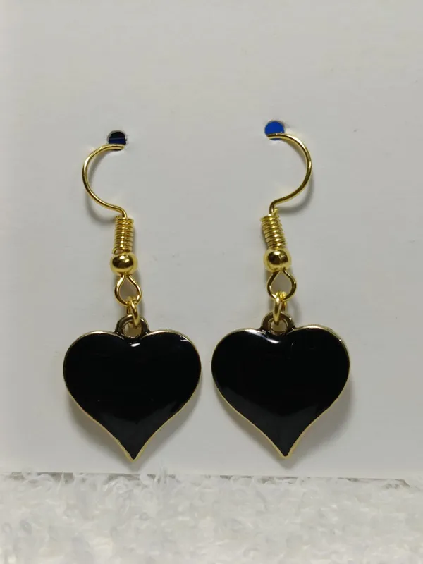 Black_Enamel_Alloy_Heart_Shape_Hook_Earrings_For_Women