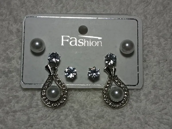Silver_Pearl_Crystal_And_Tear_Stud_&_Hnaging_Earring_For_Women_(Pack_Of_3)