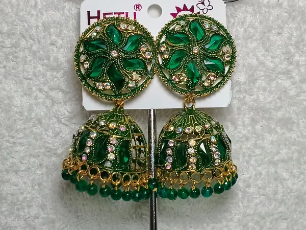 Green_Alloy_Crystal_Earrings_With_Golden_Beads_Jhumkas_For_Women