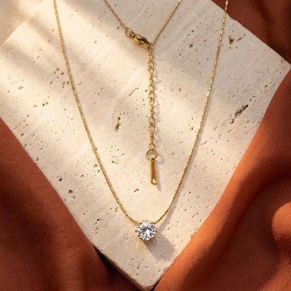 Solitaire_Spark_Necklace