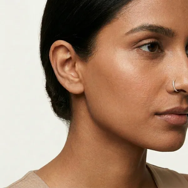 Silver_White_Sparkle_Nose_Pin_Silver
