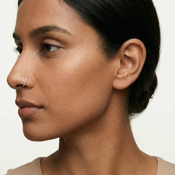 Silver_White_Sparkle_Nose_Pin_Silver