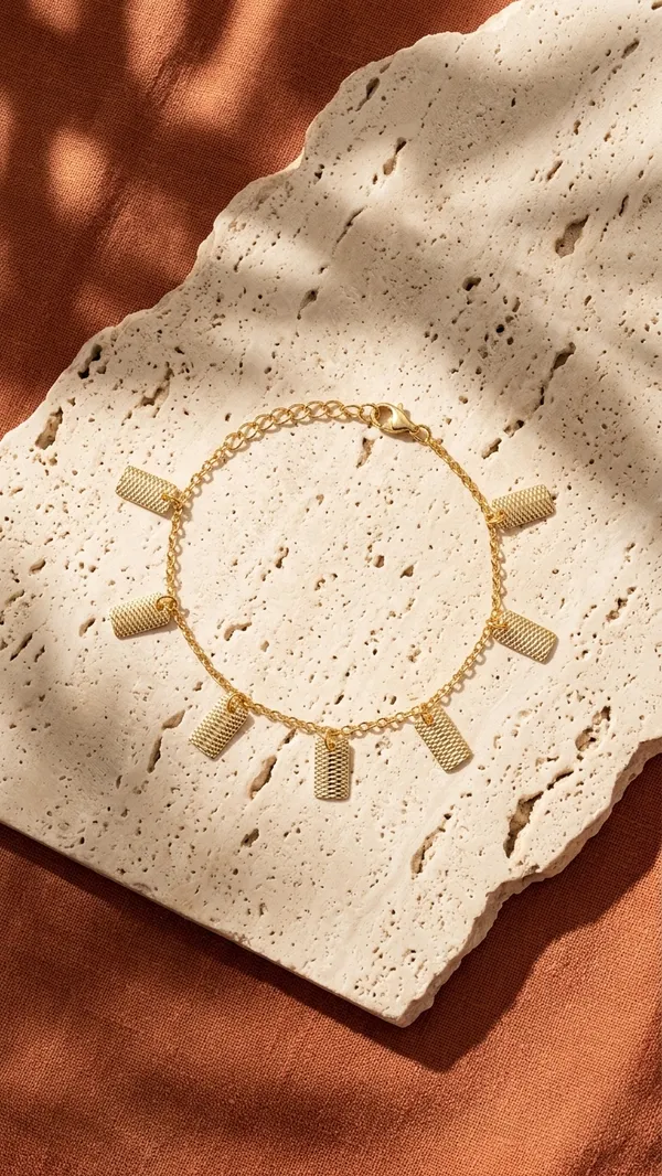 Golden_Drape_Charm_Anklet