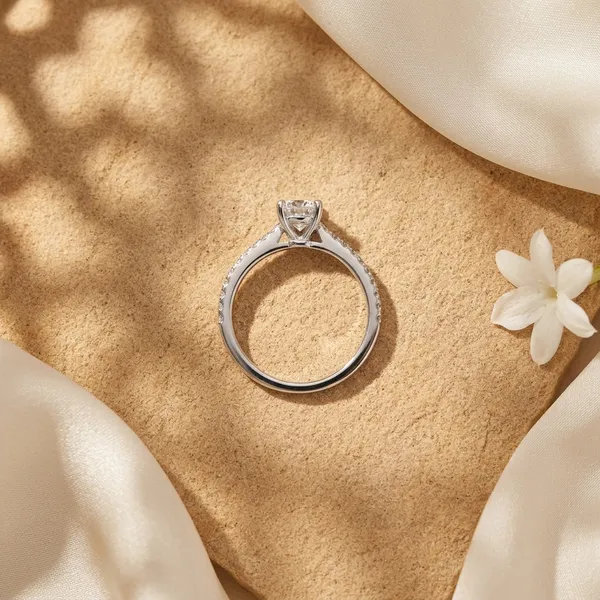 Radiant_Halo_Chain_Ring