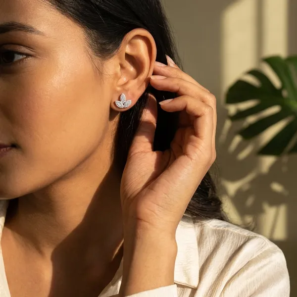 Triple_Leaf_Sparkle_Stud_Earrings