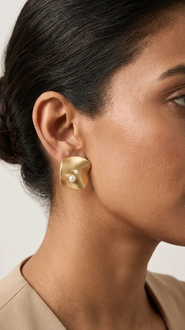 Lunar_Petal_Stud_Earrings