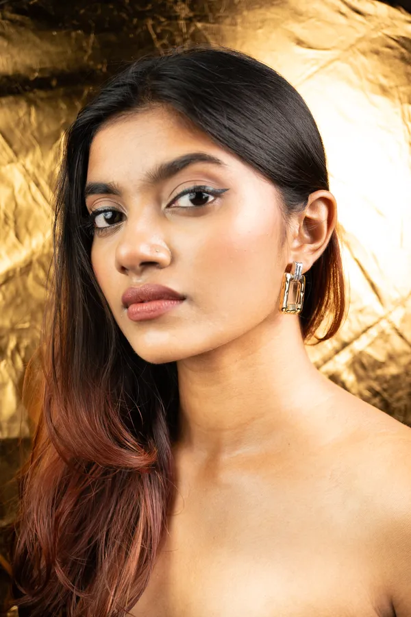 Gilded_Geo_Textured_Earrings