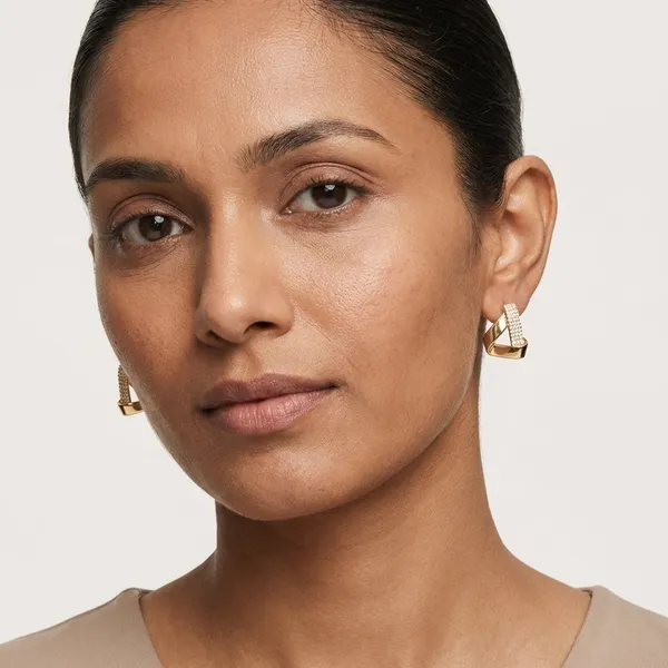Sparkling_Triangle_Pave_Hoop_Earrings
