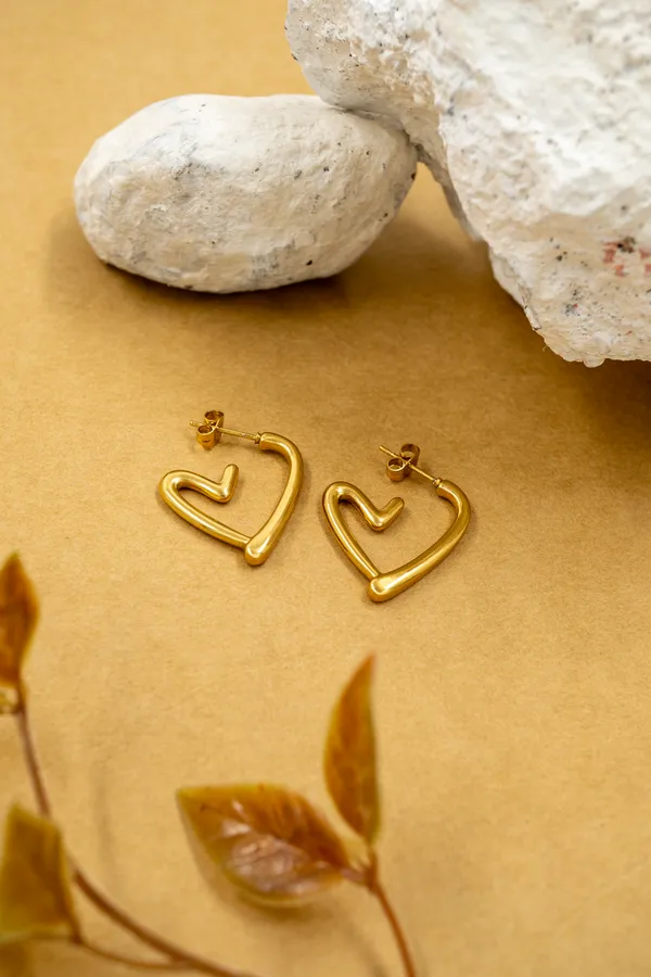 Golden_Heartbeat_Hoops