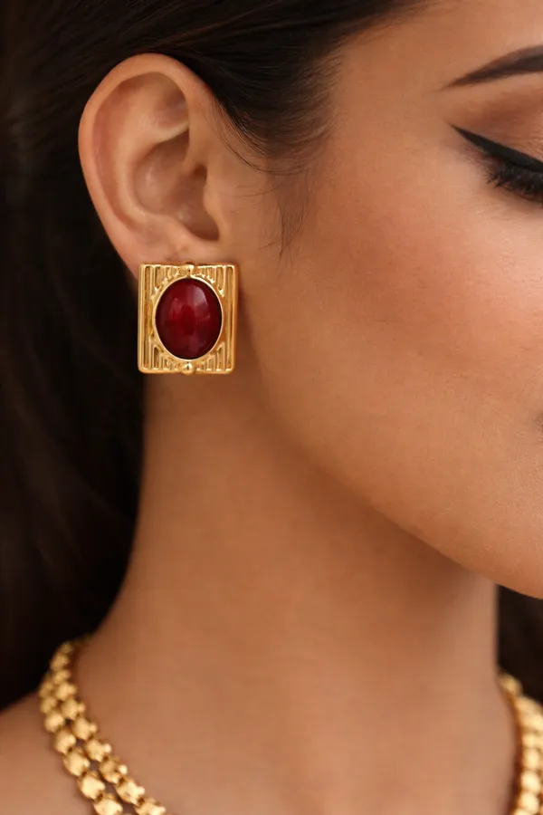 Velvet_Ruby_Statement_Studs