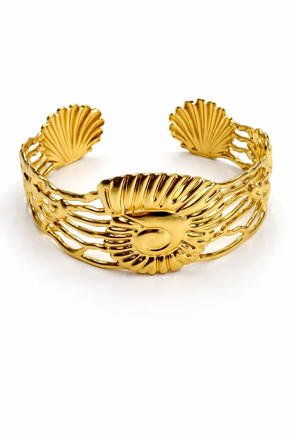 Golden_Seashell_Statement_Cuff_Kada