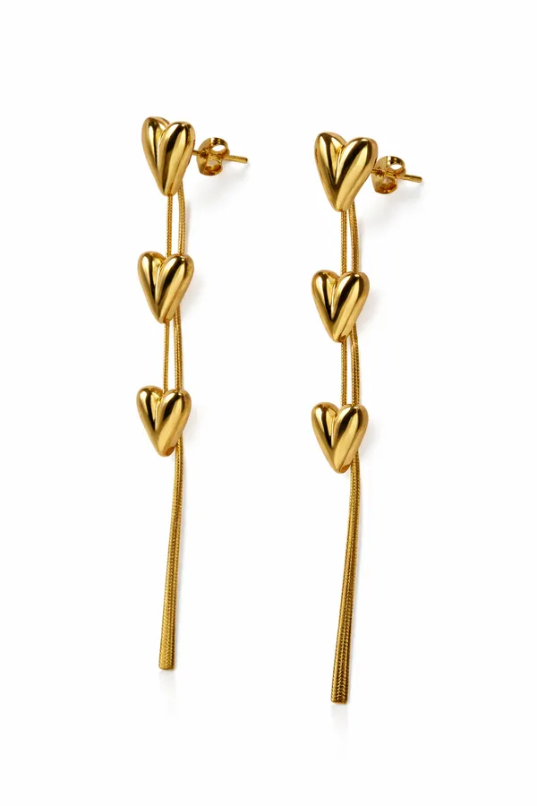 Golden_Heart_Drop_Chain_Earrings