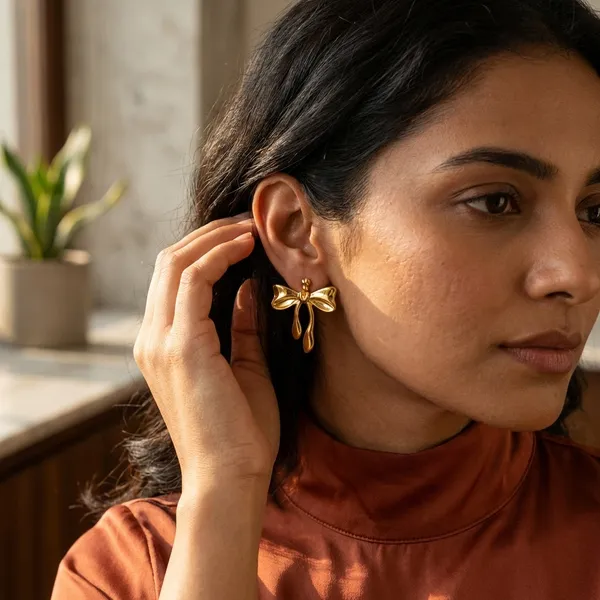 Gold_Plated_Bow_Knot_Stud_Earrings