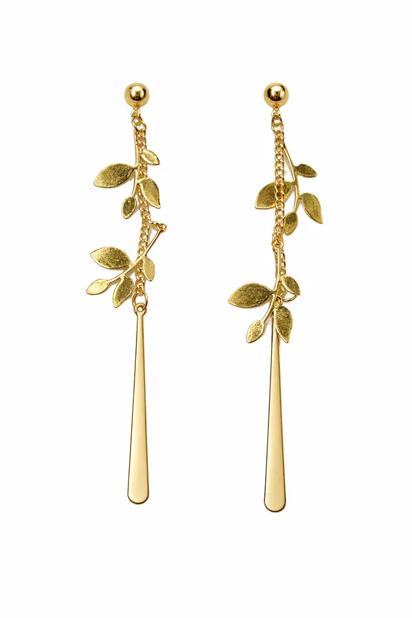 Golden_Leaf_Drop_Chain_Earrings