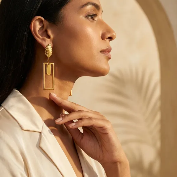 Golden_Leaf_Geometric_Drop_Earrings