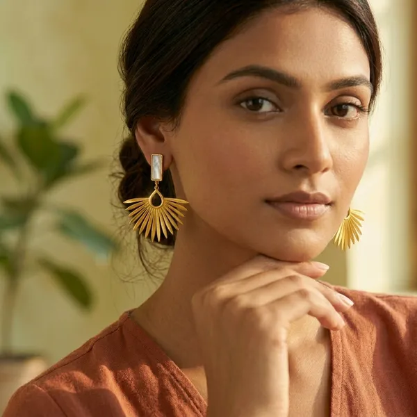 Golden_Sunburst_Statement_Earrings