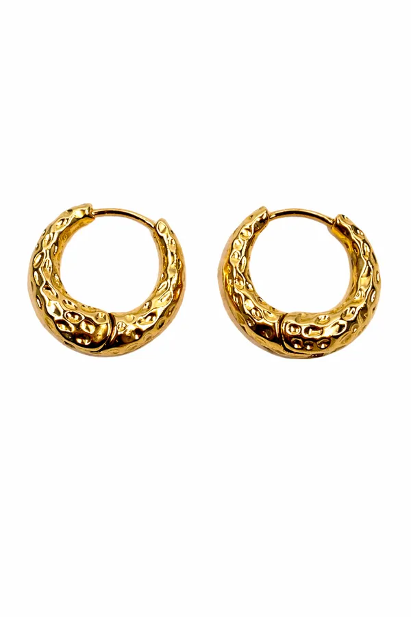 Gold_Textured_Hoop_Earrings
