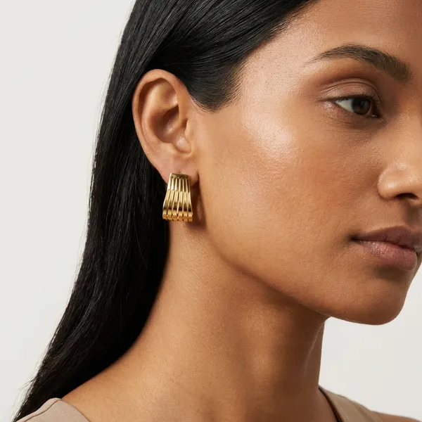 Gold_Tone_Ribbed_Statement_Hoop_Earring