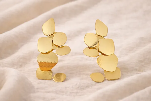 The_House_Of_Pusha_Golden_Petal_Cascade_