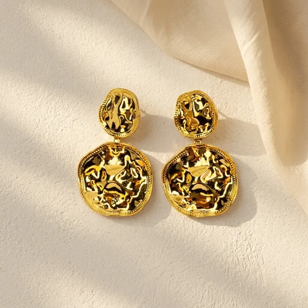 Bold_Sculpted_Gold_Studs