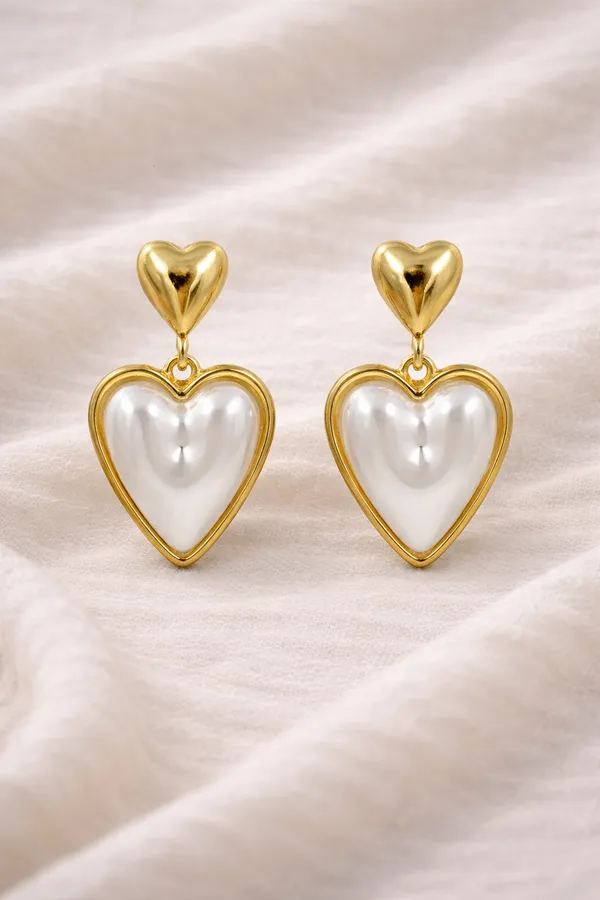 Pearl_Glow_Heart_Earrings