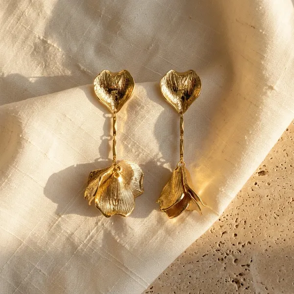 Royal_Petalia_Statement_Earrings