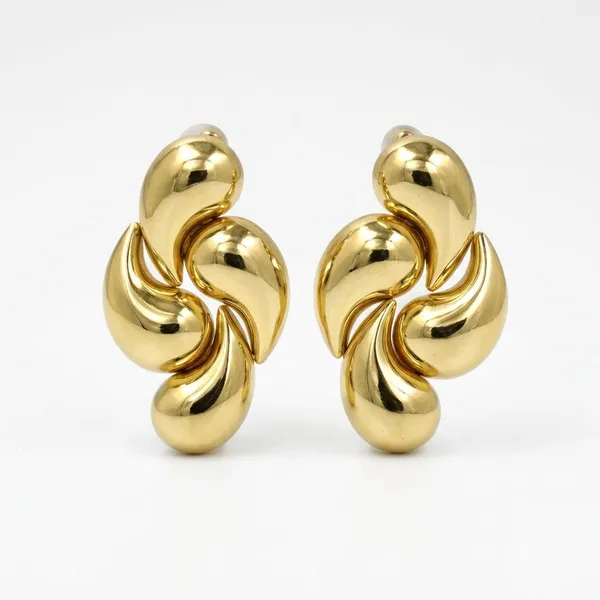 Pusha_Luxe_Swirl_Statement_Earrings