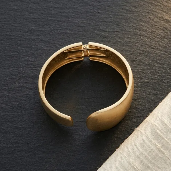 Wave_Textured_Gold_Cuff_Bracelet