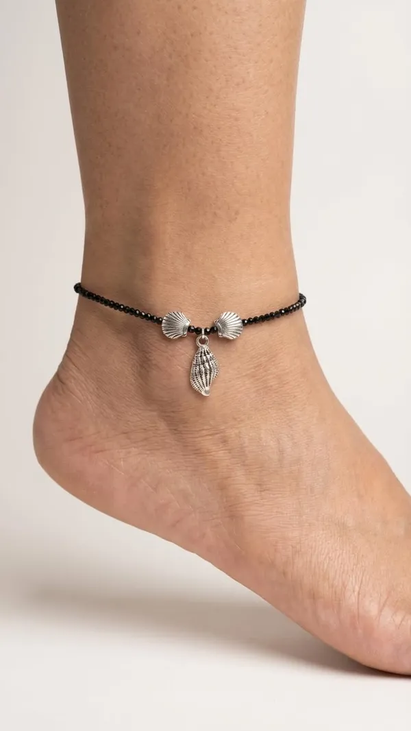 Black_Beaded_Brass_Anklet_with_Seashell_Charm_for_Women