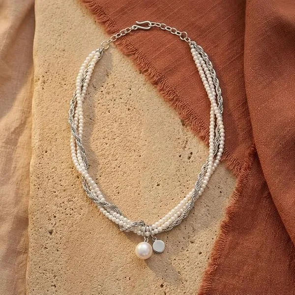 Pusha_Pearl_Twist_Charm_Necklace_for_Women