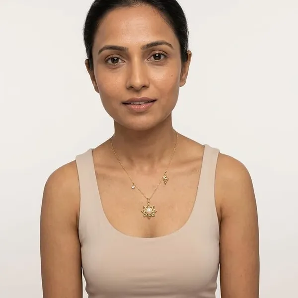 Pusha_Sunburst_Pearl_Pendant_Necklace_for_Women