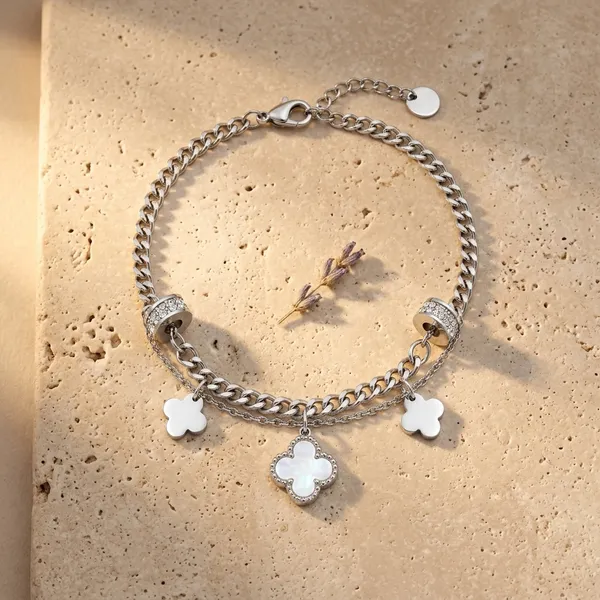 Silver_Bloom_Charm_Bracelet