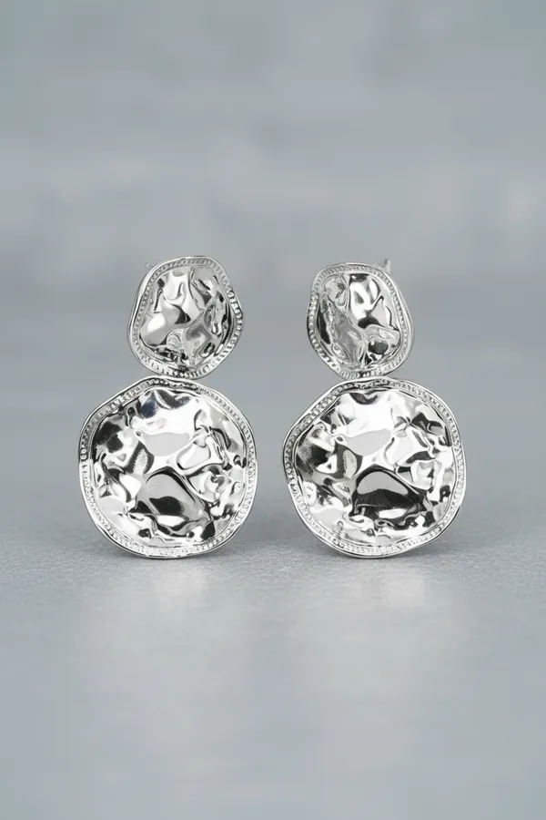 Bold_Sculpted_Silver_Studs