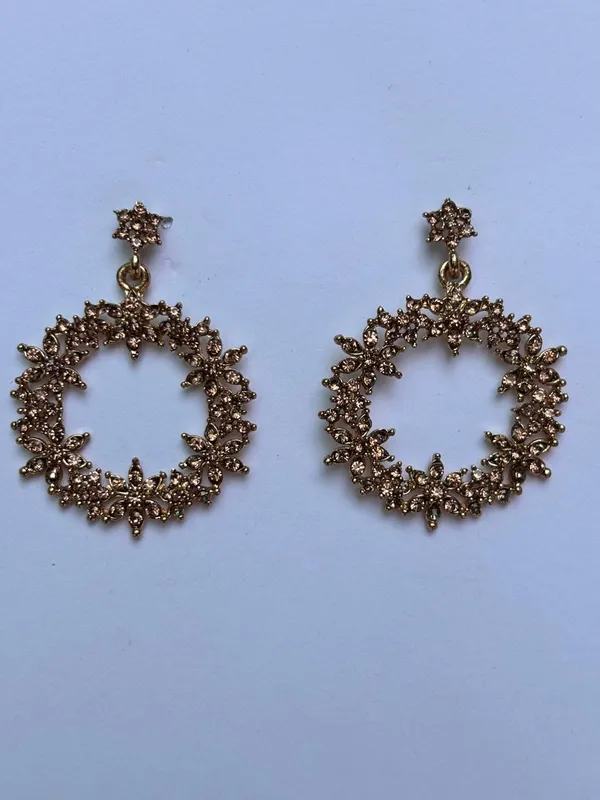 Golden_Brass_Cubic_Zirconia_Floral_Dangler_Earrings_For_Women