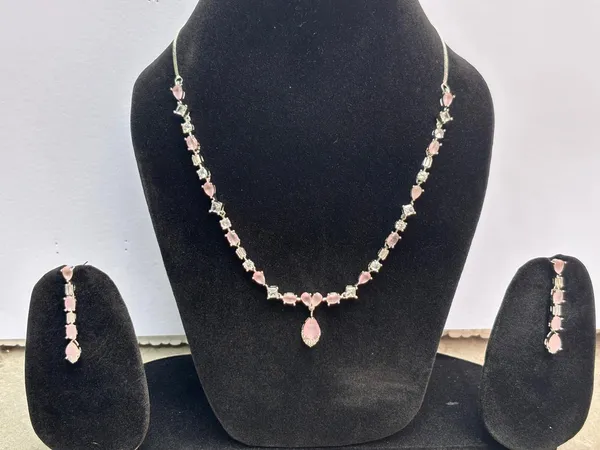 Gold_&_Pink_Copper_Alloy_American_Diamond_Necklace_Set_For_Women
