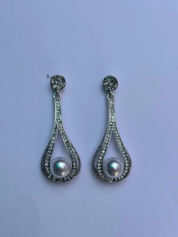 Silver_Cubic_Zirconia_Pearl_Drop_Earrings_For_Women