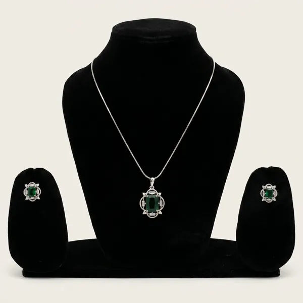 Golden_&_Green_Copper_Alloy_American_Diamond_Pendant_Set_For_Women