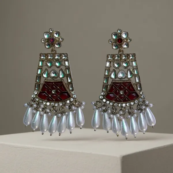 Red_&_White_Meenakari_Kundan_Chandbali_Earrings_For_Women