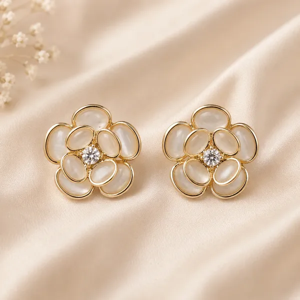 White_and_Golden_Stud_Earings