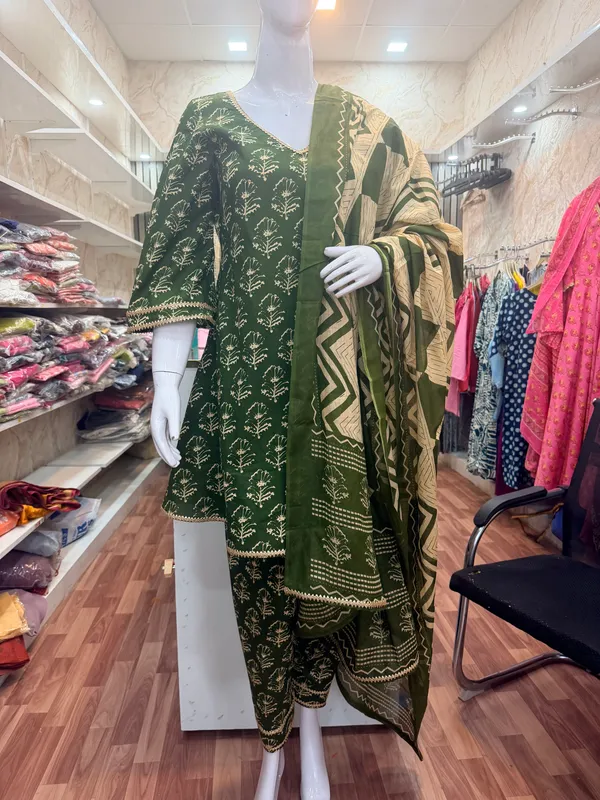 Green_Elegant_Design_Farsi_Pant_With_A_Line_Kurti_Dupatta_For_Women
