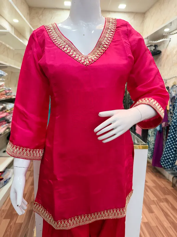 Pink_Elegant_Design_Farsi_Salwar_Kurti_For_Women