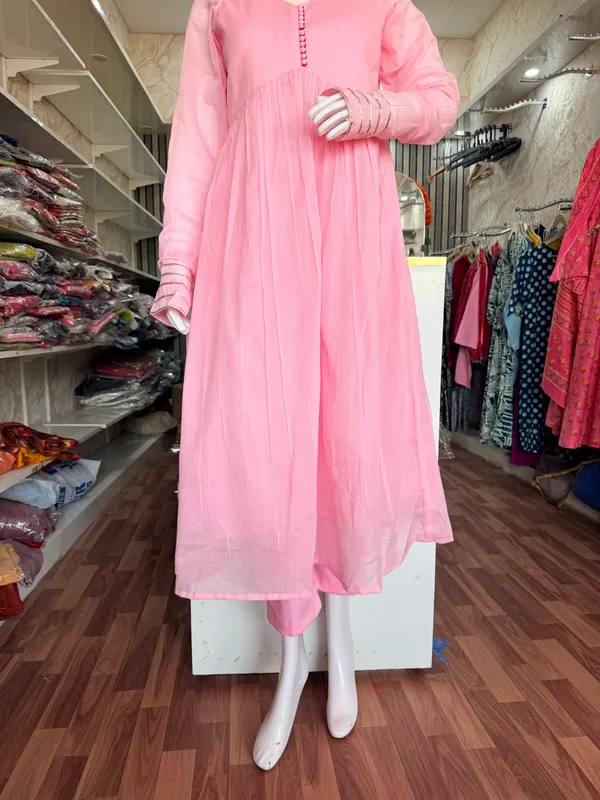 Pink_Elegant_Design_Anarkali_Pant_Kurti_3_Pcs_Set_For_Women