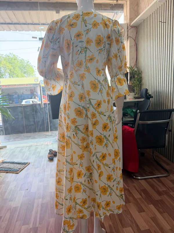 White_Elegant_Design_Floral_Print_Midi_Dress_For_Women
